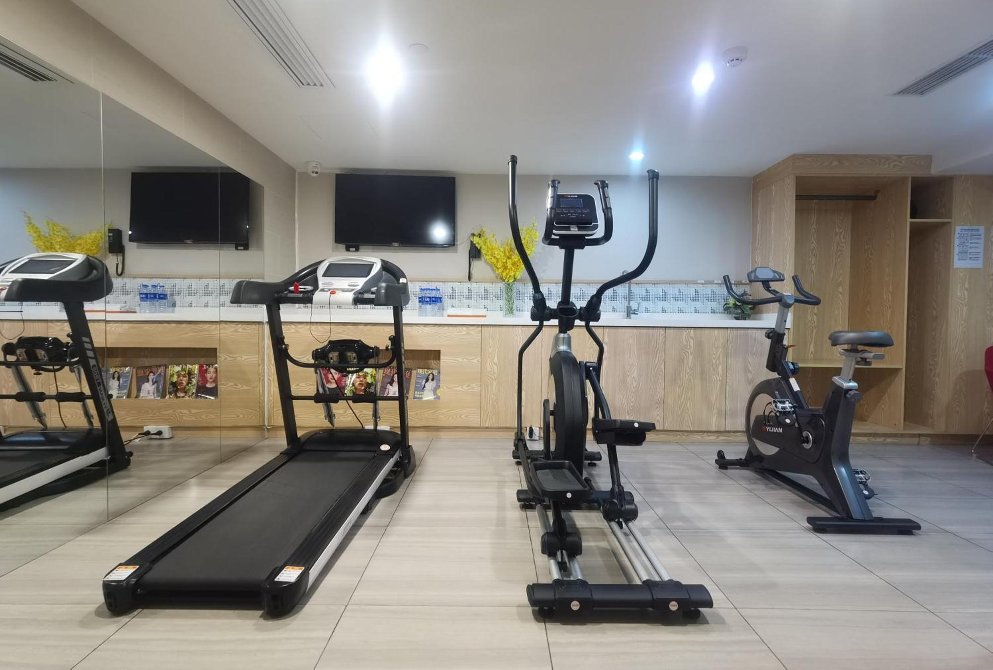 Holiday Inn Express Shanghai Gubei By Ihg Extérieur photo